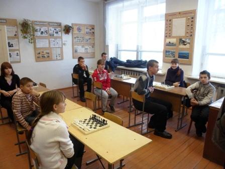 chess1.JPG